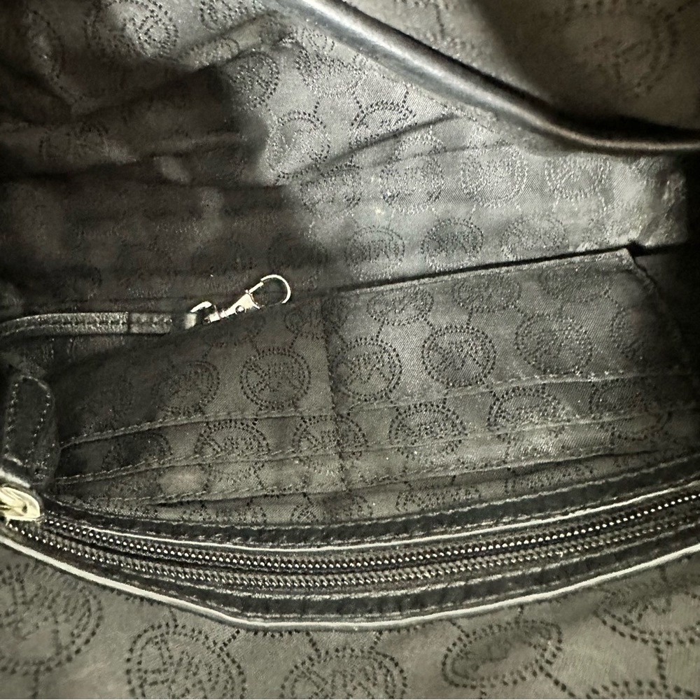 Michael Kors Chain Jet Set Messenger Bag Black Leather - Picture 10 of 15